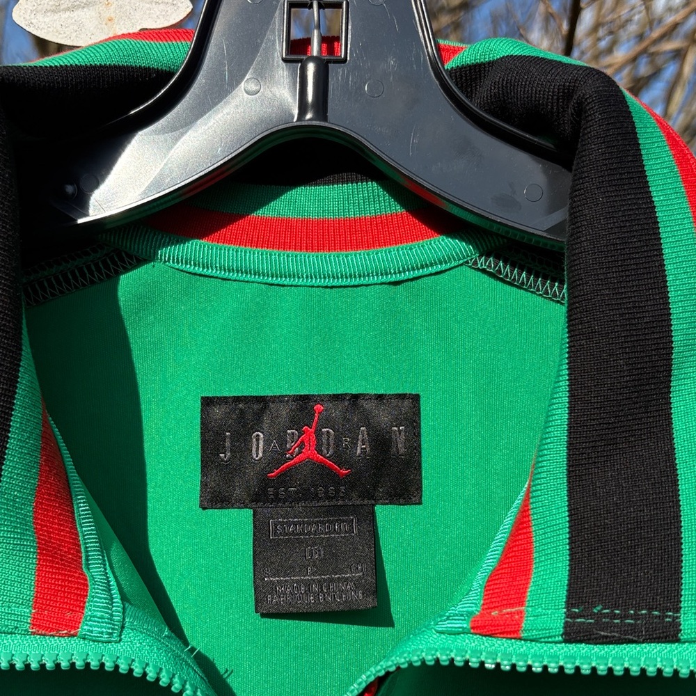 Jordan Green Track Jacket and Joggers with Red and Black Trim - Picture 2 of 6